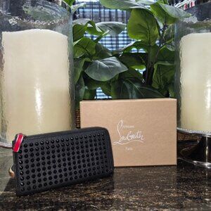 EUC Authentic Christian Louboutin Panettone Leather  Wallet